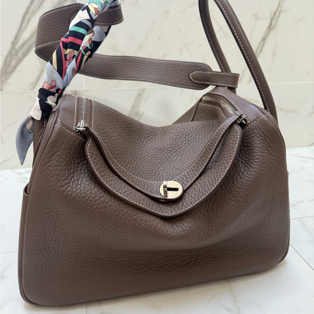 Sold Hermes Lindy Etoupe 34 - Picture 12 of 16